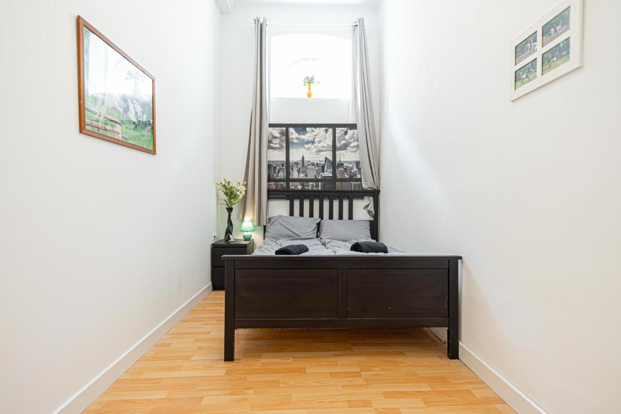 In A Shared Apartment, 6min To Lugner City * Wien