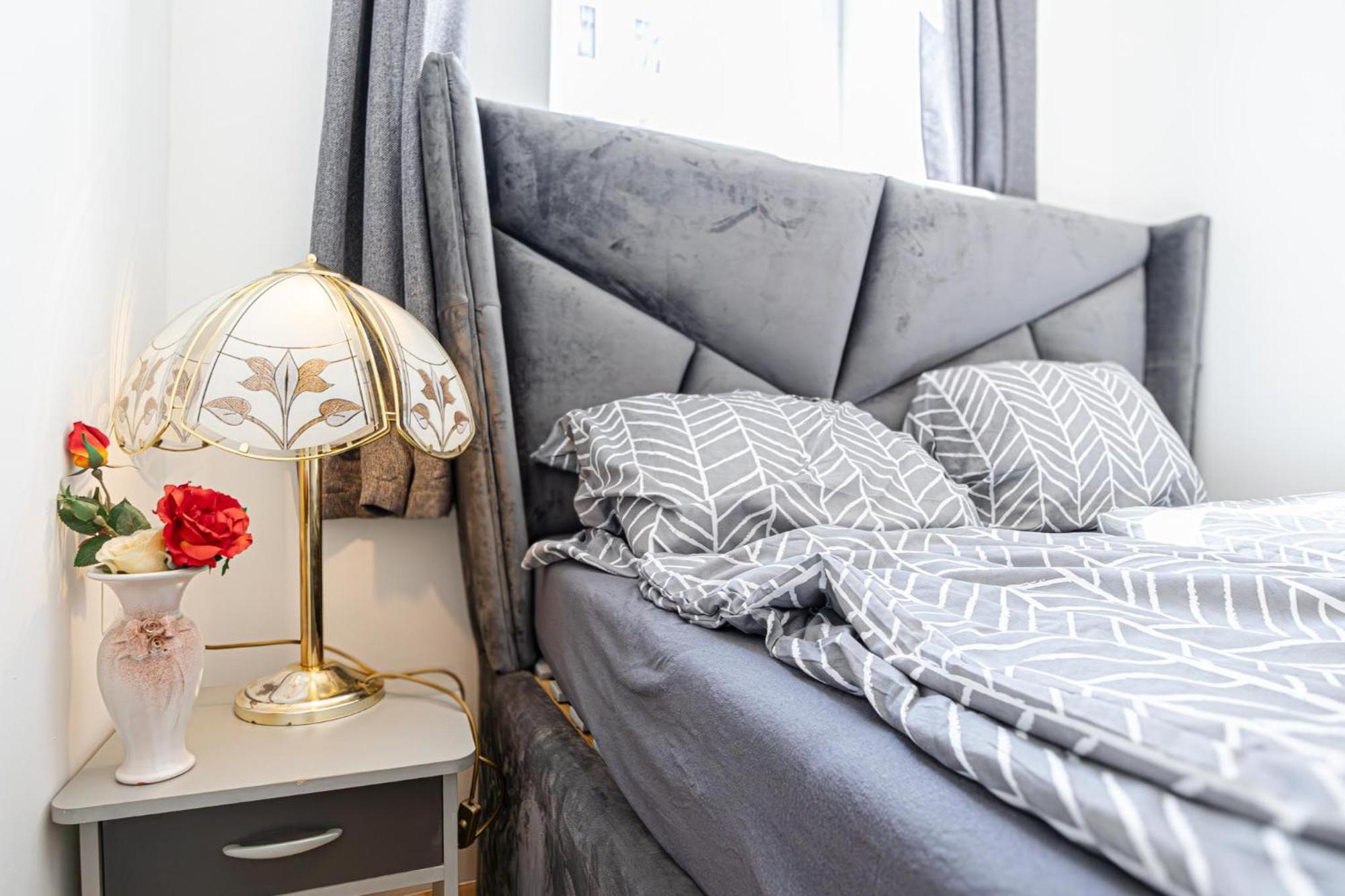In A Shared Apartment, 6min To Lugner City Wien